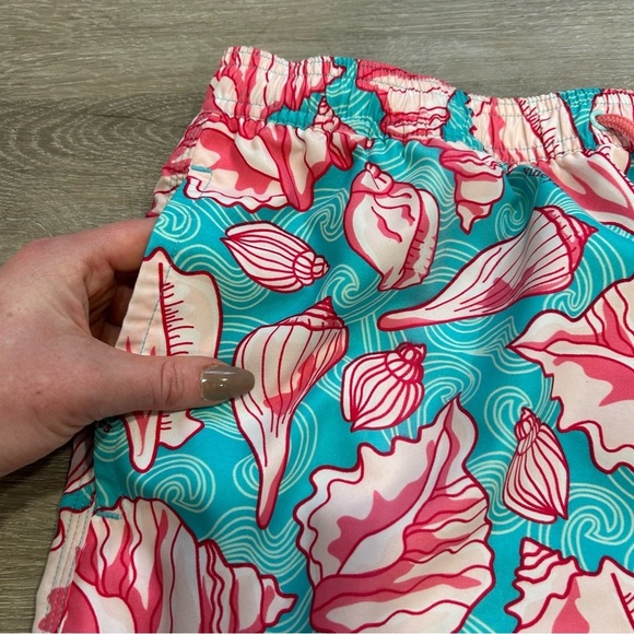 Vineyard Vines Ocean Shells Chappy Trunks Blue Pink Men’s Swim Bottoms Large - Picture 7 of 8